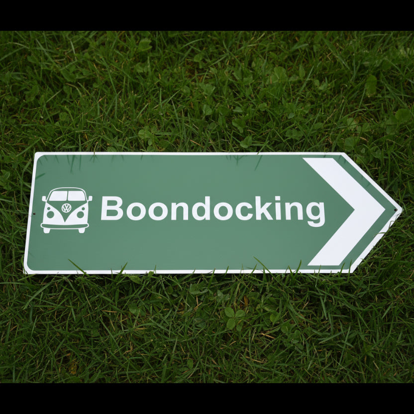 Forager Provisions Aluminium Campervan Directional Arrow Sign – 45×15cm (Green) - Boondocking