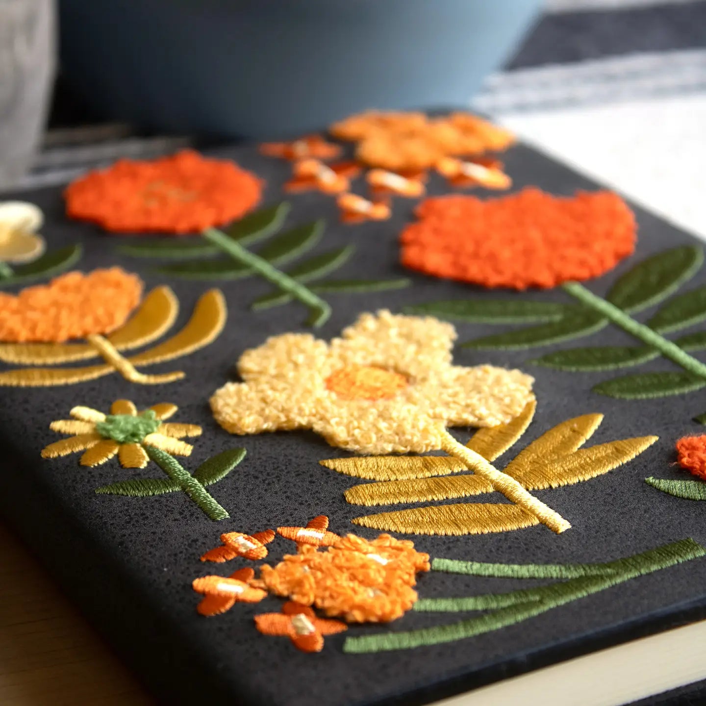 Denik Folk Chunky Flowers Embroidered Journal Notebook