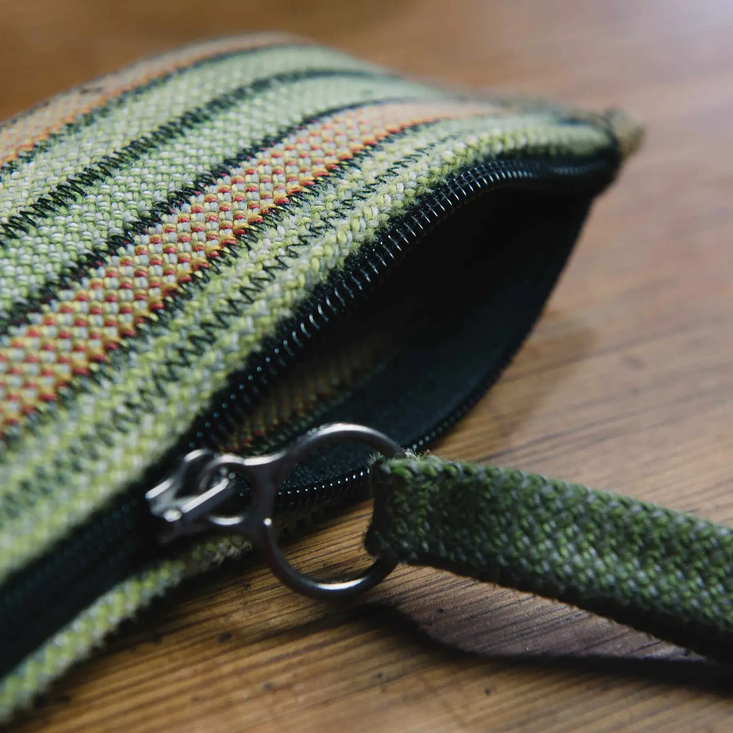 Scavenger Large Zip Pouch - Earth
