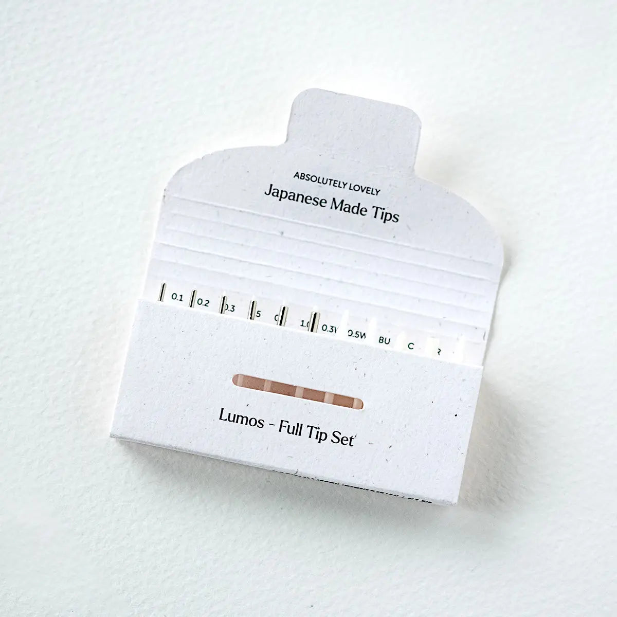 Tom’s Studio Lumos Full Creative Tip Set features precision calligraphy tips, each clearly marked for accurate measurement.