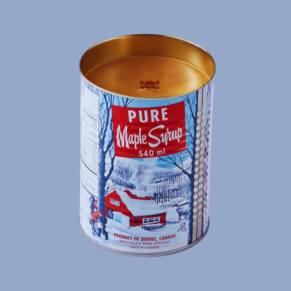 Forager Provisions LTD Seracon maple syrup soy candle in a 540ml tin can with a wood wick on a light background.