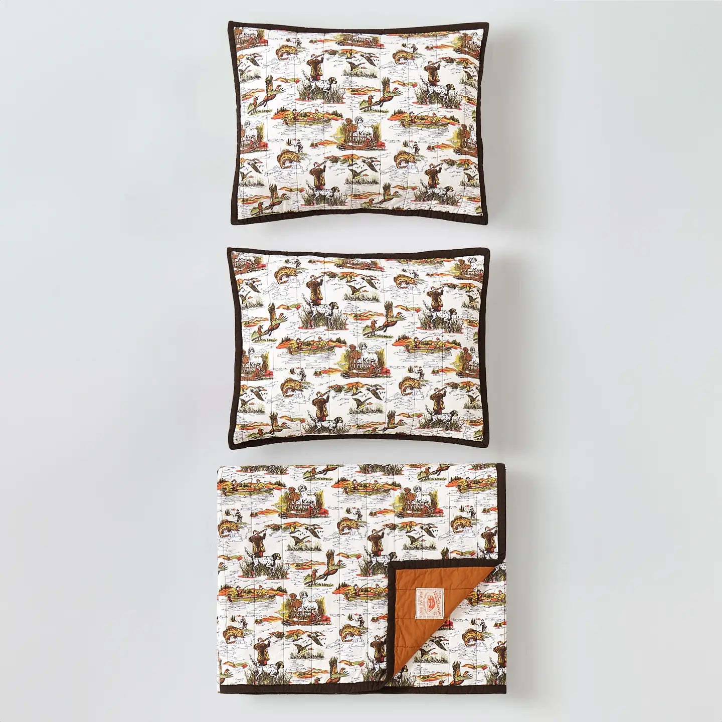 Peking Camp Wandawega Sportsmens Twin Quilt Set with 2 shams features rustic wildlife scenes, perfect bedding for cabins.