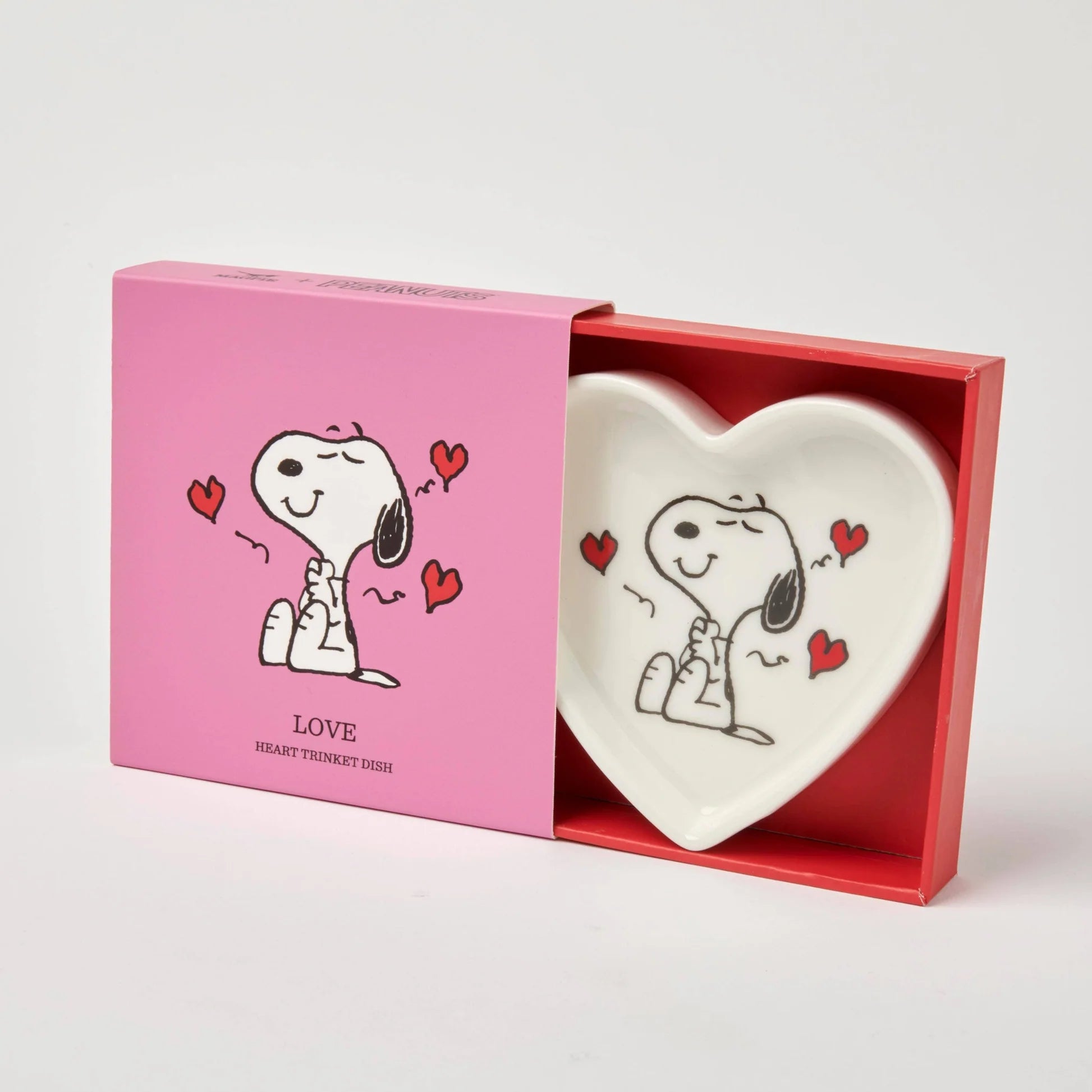 Snoopy Love Heart Shaped Trinket by Magpie, Peanuts gift in a pink box, perfect present for Snoopy and Peanuts fans.