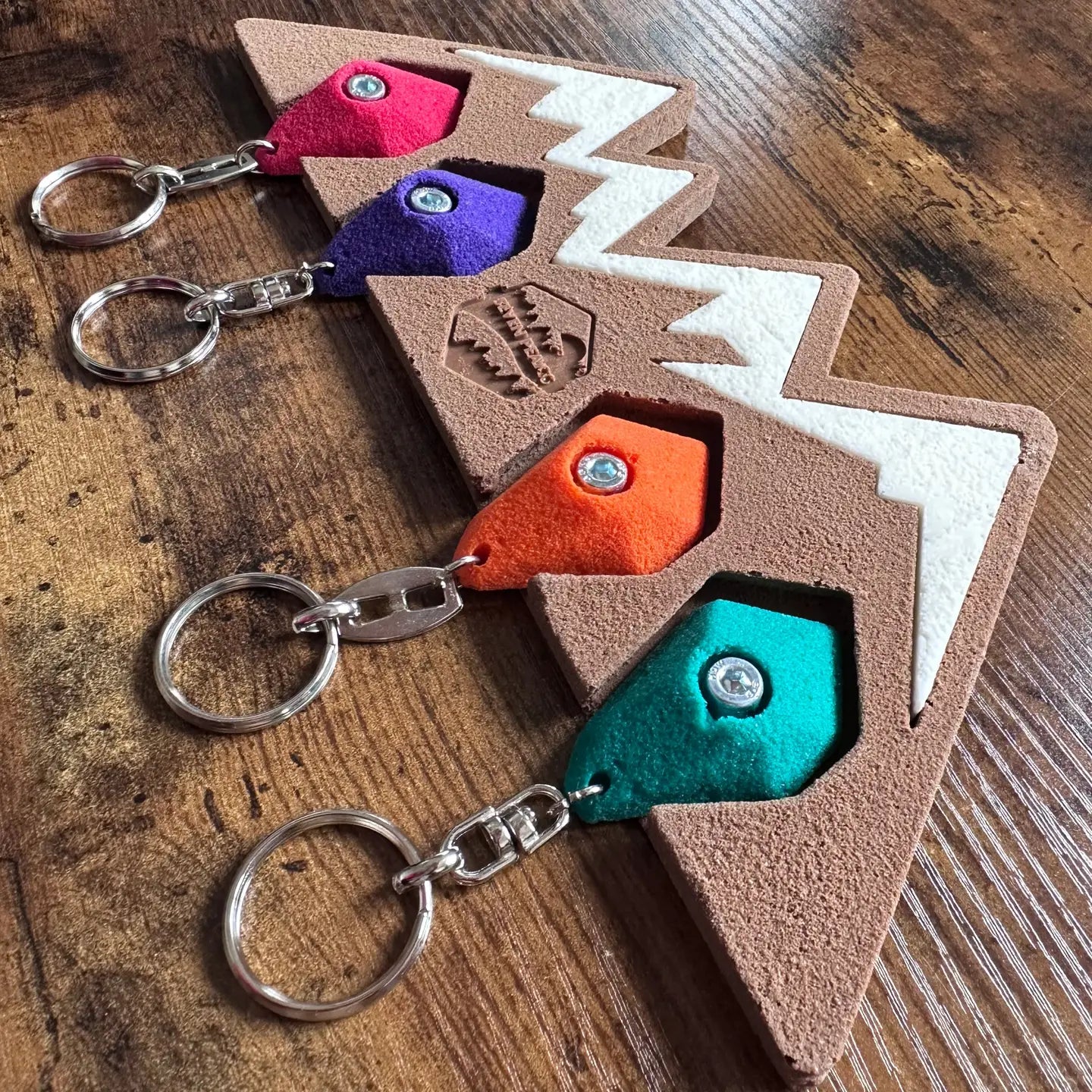 Seven Peaks Keychain Rock Climber Holder